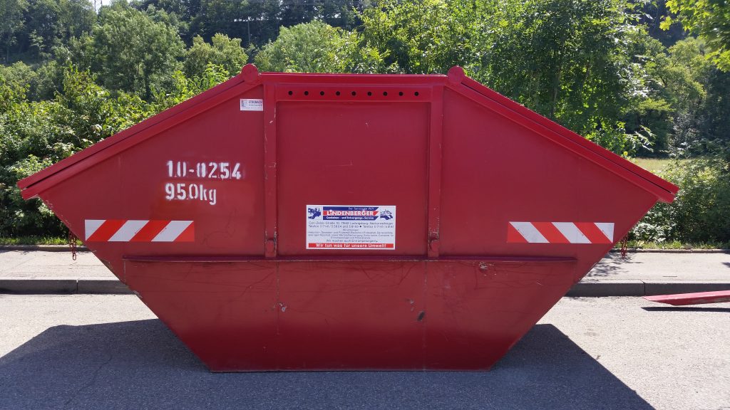 Absetzcontainer mit Deckel 10 m³ - Lindenberger Container- und